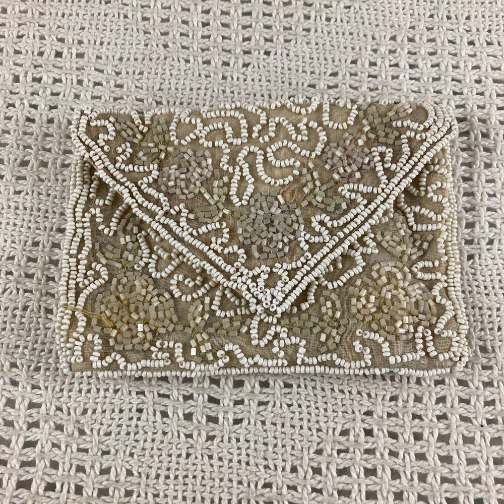 Small Beaded Handbag Vintage 1922 Handmade Grandmother Brewster Beige White